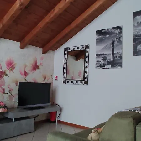 Daire La Casa Del Colibri Lecco