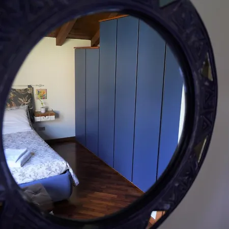 Apartment La Casa Del Colibri Lecco